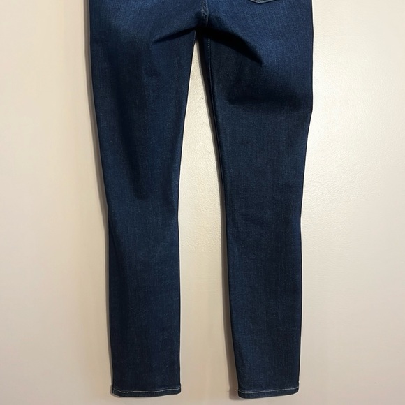 Fits like 28 Good American Good Legs Jeans - Picture 7 of 9